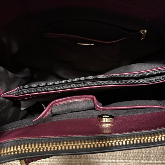 ALDO large handbag with multiple compartments - Picture 3 of 9